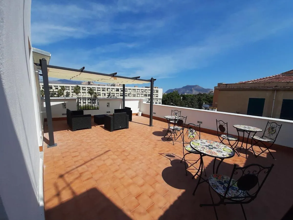Triscele House Hotel Palermo Gæstehus